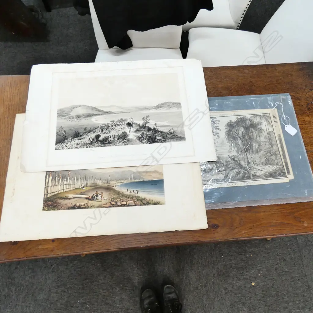 Five unframed antique prints Image 1++