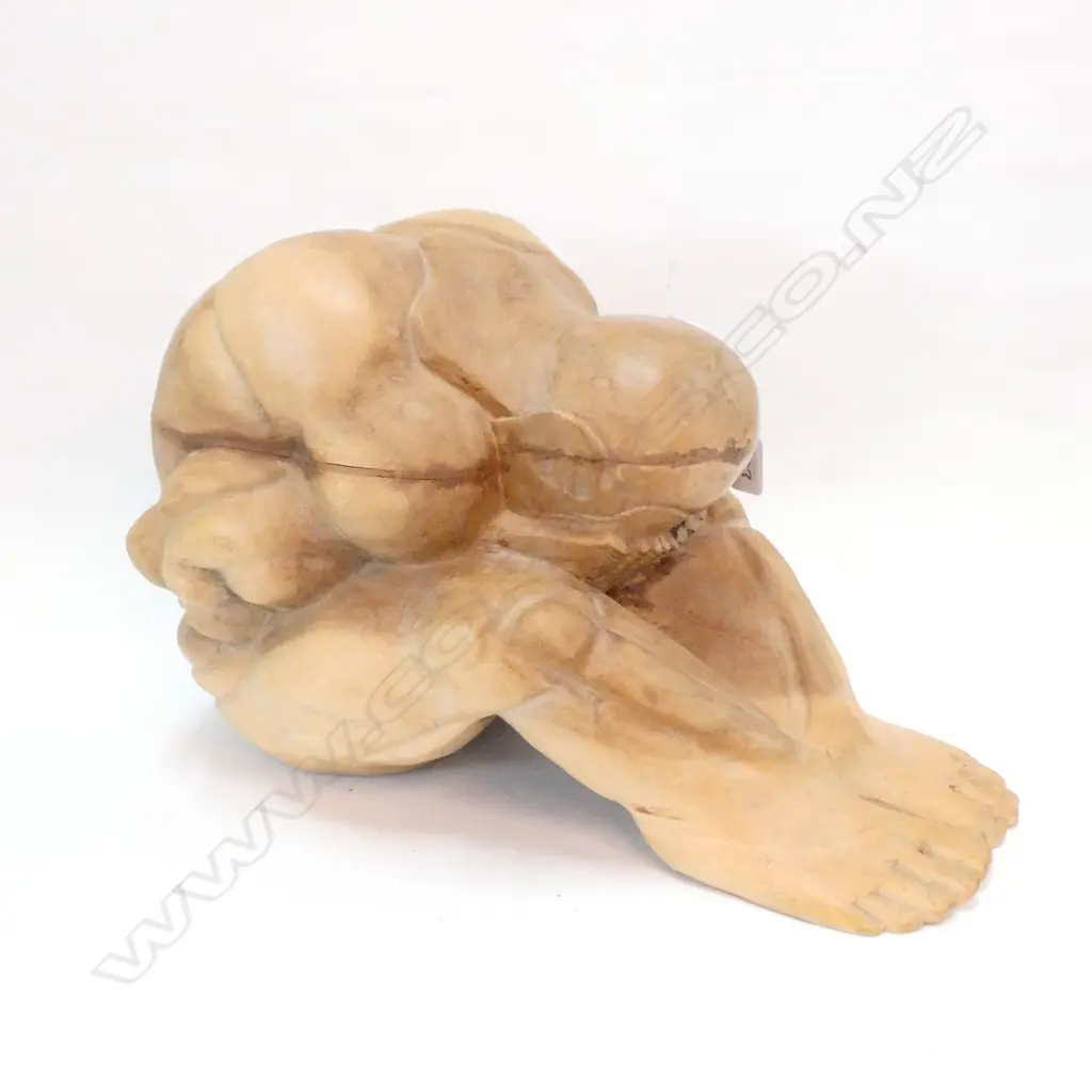 RUSTIC CARVED WOODEN FIGURE OF A MAN Image 1++