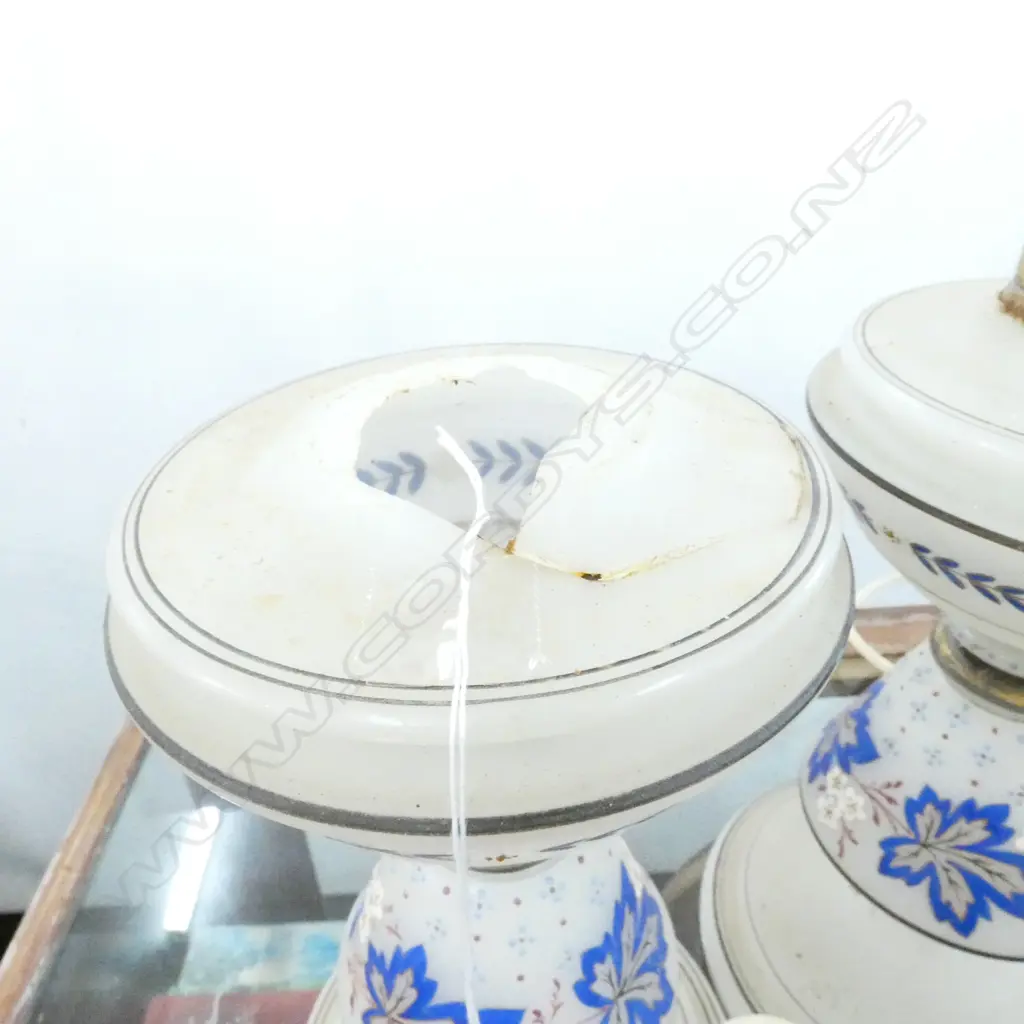 PAIR HAND PAINTED MILK GLASS KEROSENE LAMPS SOME FAULTS Image 1++