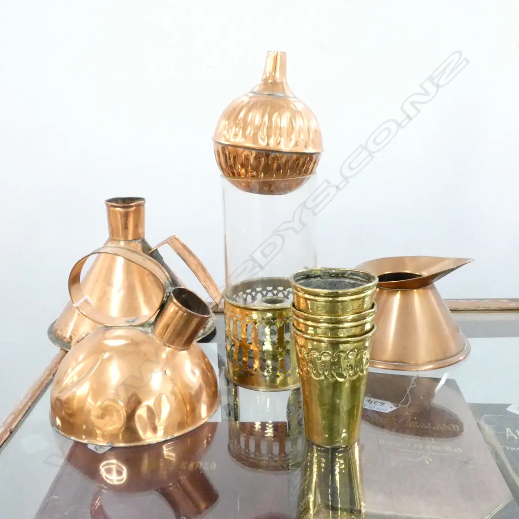 ASST. COPPER / BRASS JUGS ETC Image 1++