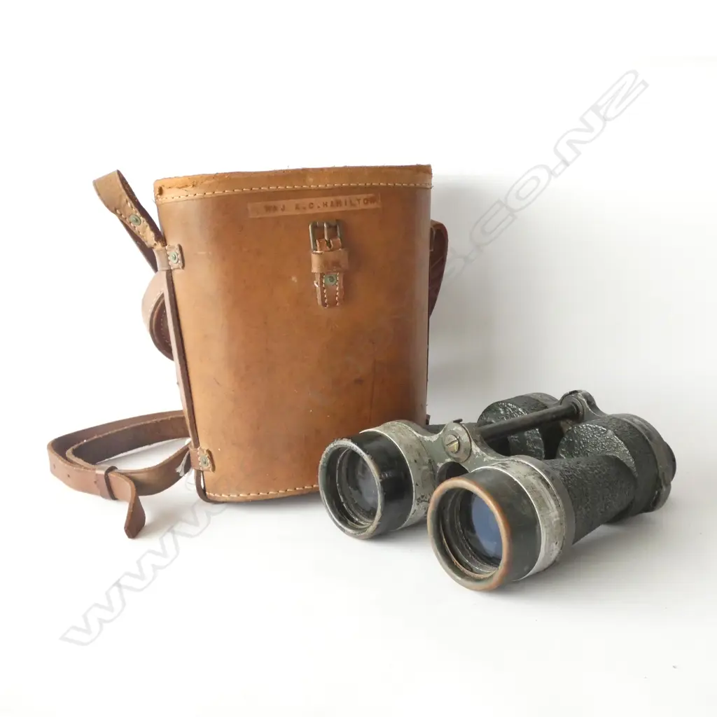WWII BINOCULARS 'ROSS' LEATHER CASE Image 1++