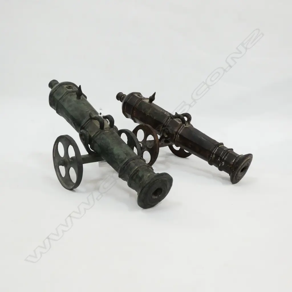 PAIR IRON WAR SIEGE CANNONS C1900. L.310mm. Image 1++