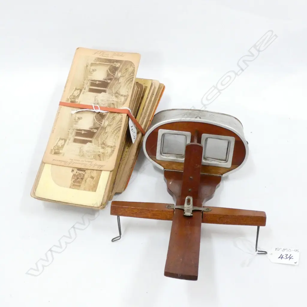 STEREOSCOPE + STACK OF 2D IMAGES Image 1++