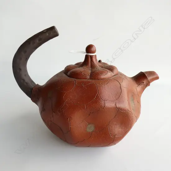 CHINESE YI XING POTTERY MELON FORM TEAPOT, H.110mm