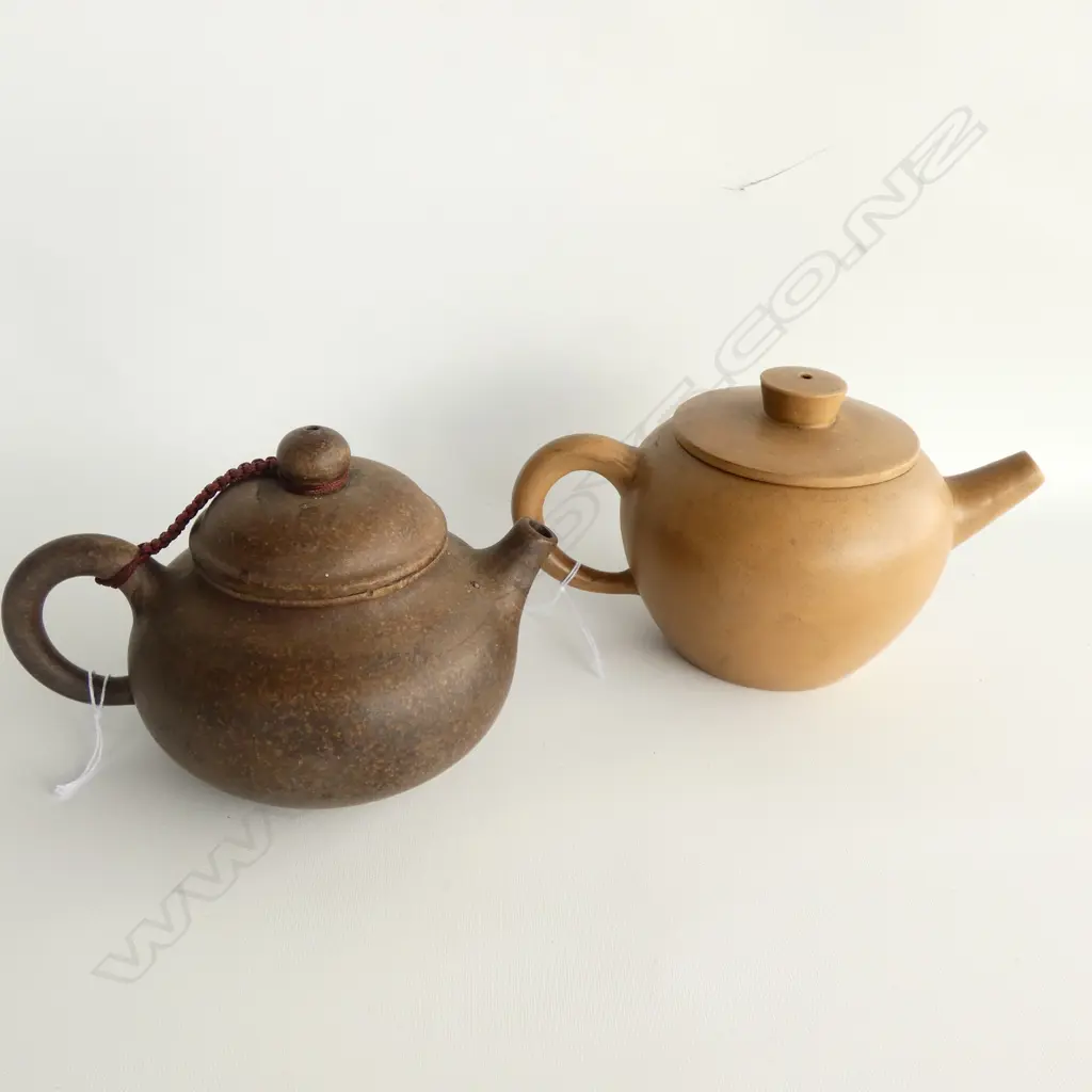 2 CHINESE YI XING TEAPOTS, POTTERY PLAIN Image 1++