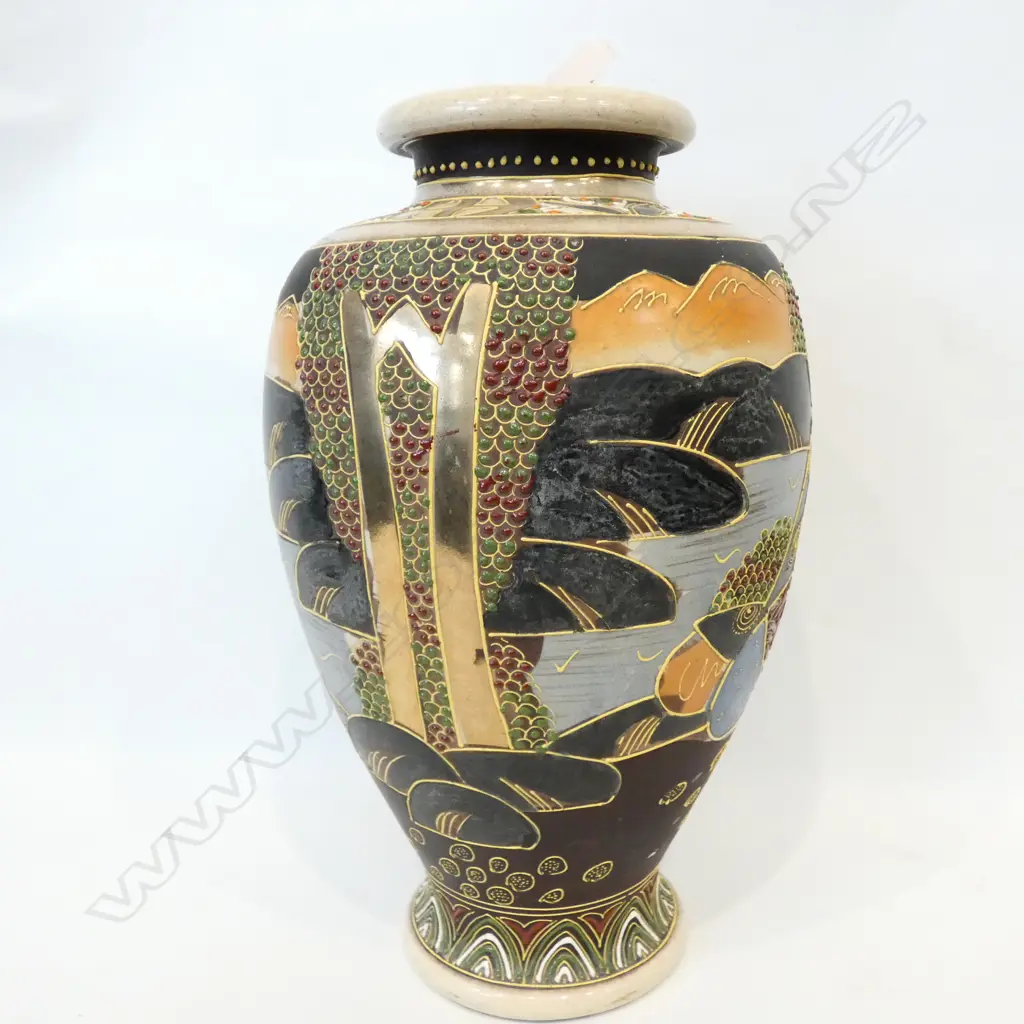 SATSUMA VASE H. 310MM Image 1++