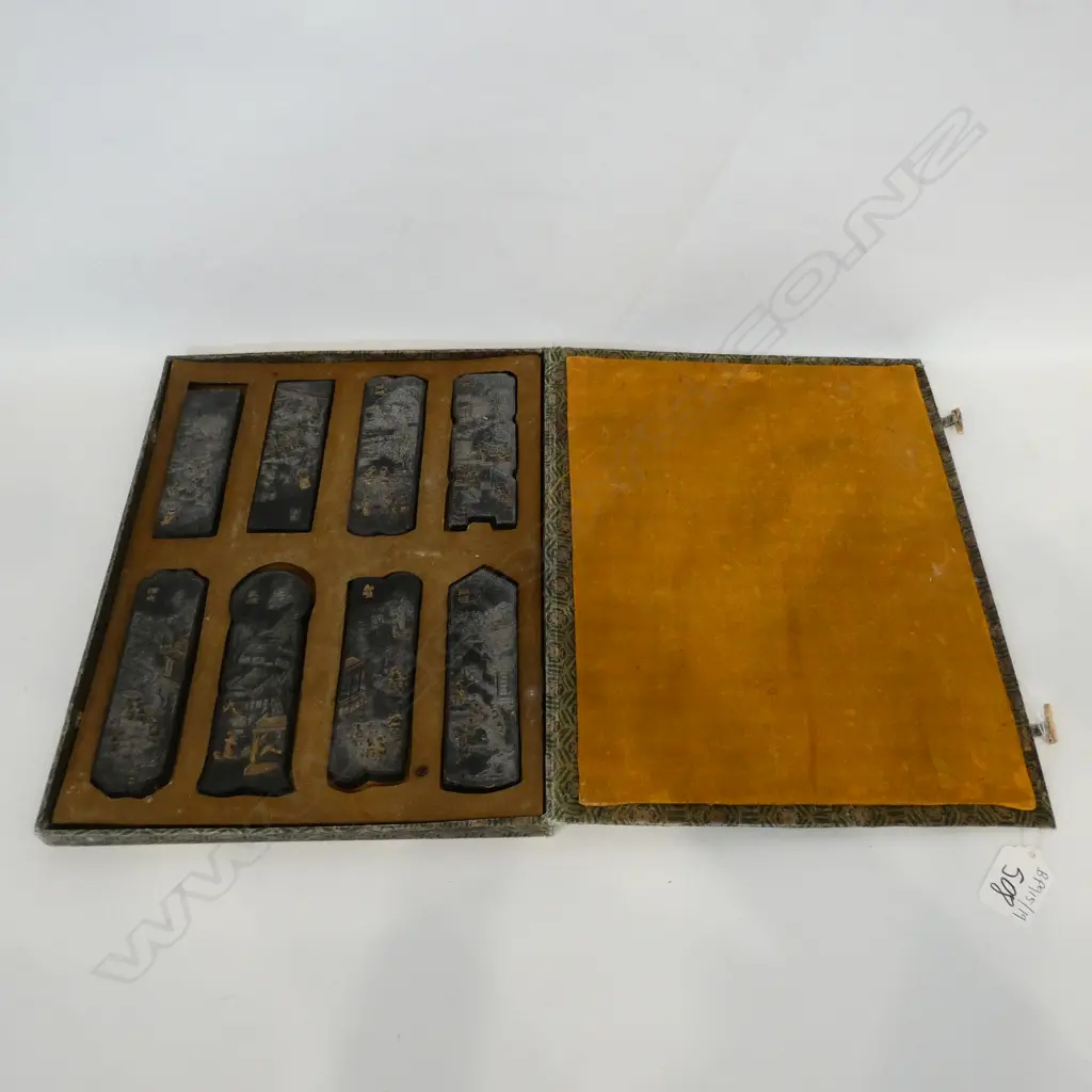 SET OF 8 CHINESE INK STONES CASED Image 1++