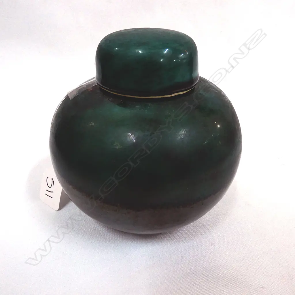 CHINESE LIDDED GINGER JAP w LUSTROUS GREEN GLAZE Image 1++