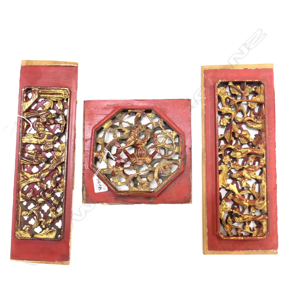 3 RED LACQUER & GILT CARVED WOODEN CHINESE WALL PANELS 350 X 135 Image 1++