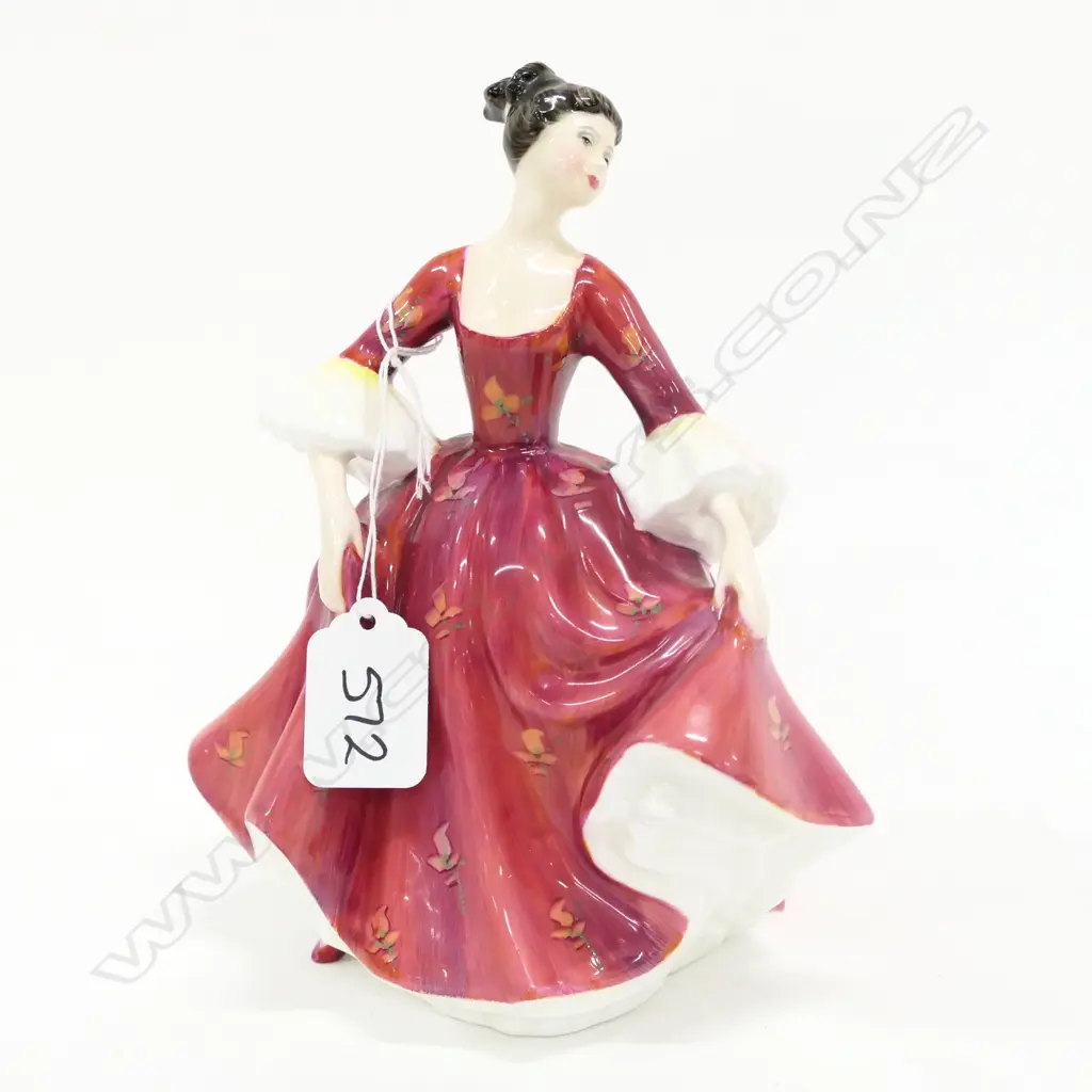 R/DOULTON FIGURINE 'STEPHANIE' WITH BOX Image 1++