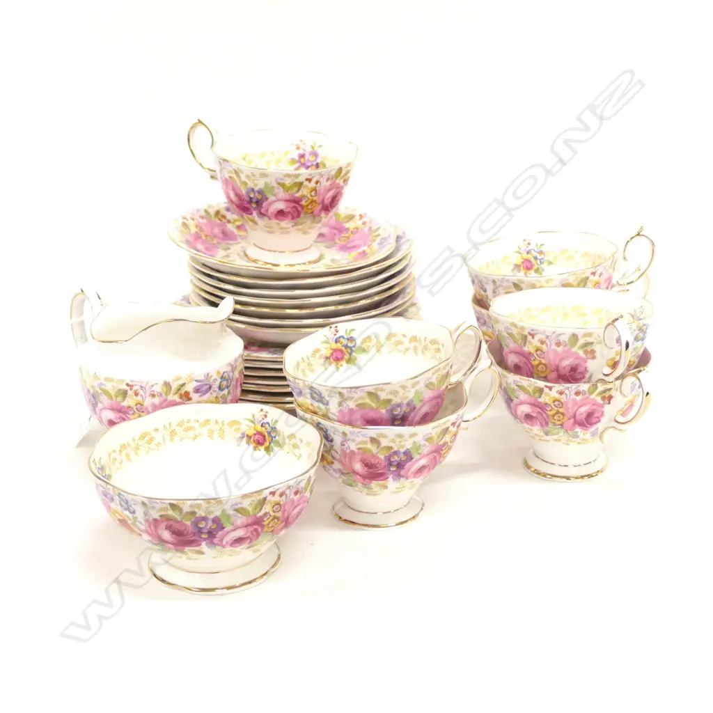 24 PCE ROYAL ALBERT 'SERENA' TEA SERVICE; 7 TRIOS, MILK, SUGAR, PLATE Image 1++