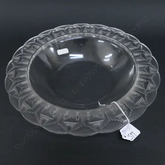 LALIQUE SHALLOW GLASS BOWL D 270 MM