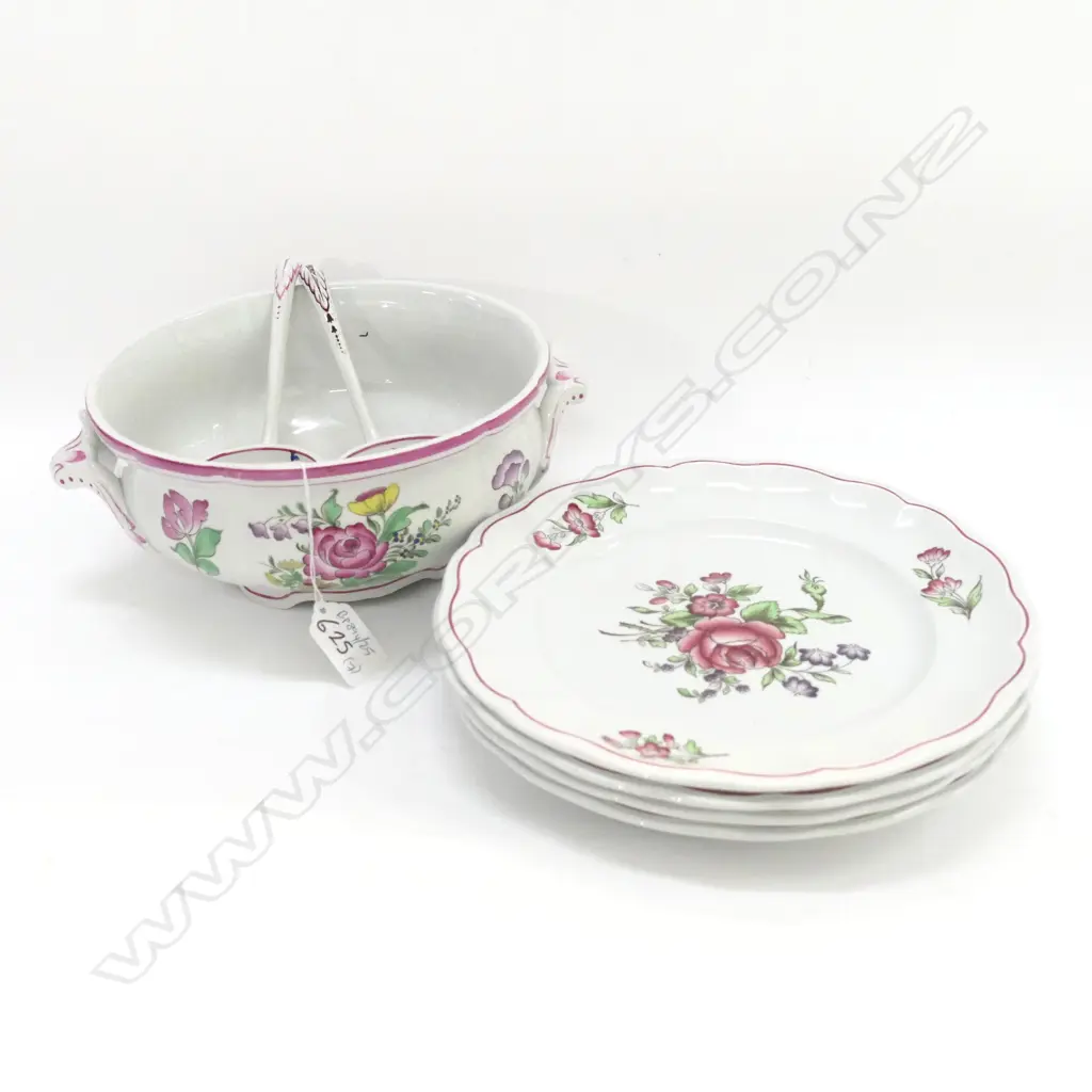 4 COPELAND SPODE MARLBOROUGH PLATES /TUREEN+ 2 LADLES Image 1++