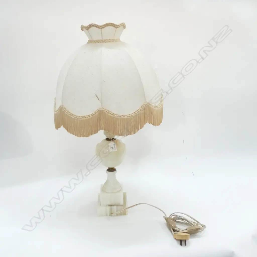 ALABASTER LAMP H. 640MM Image 1++