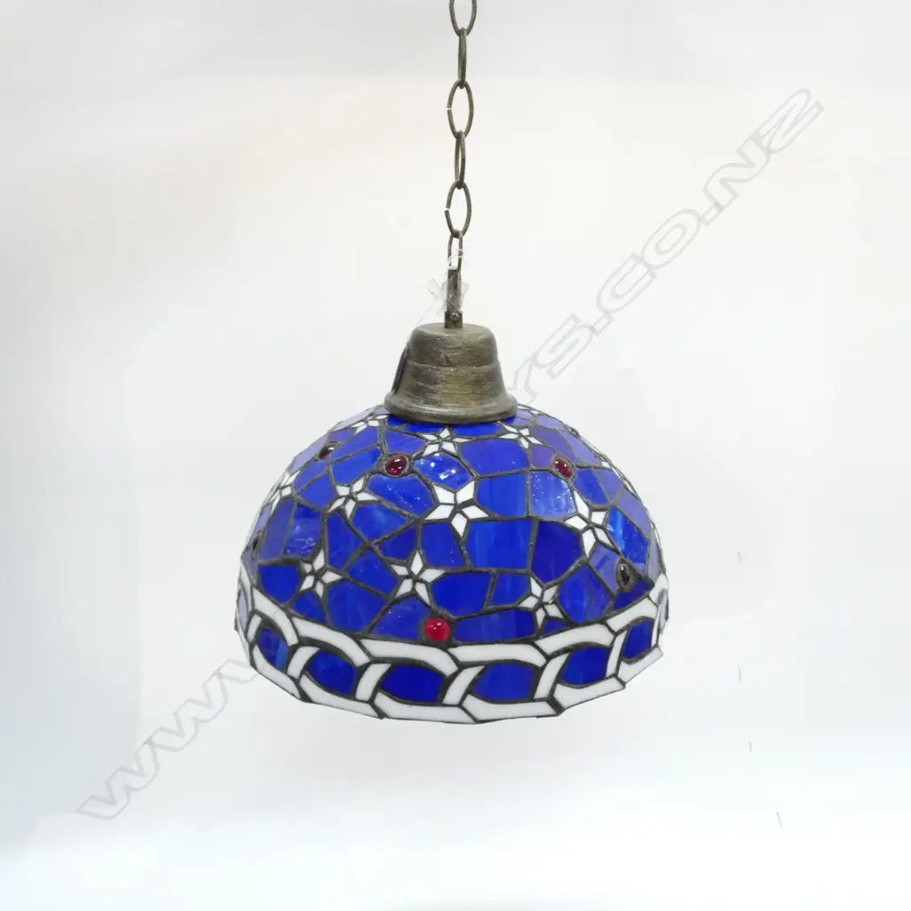 BLUE LEADLIGHT GLASS CEILING LIGHT SHADE Image 1++