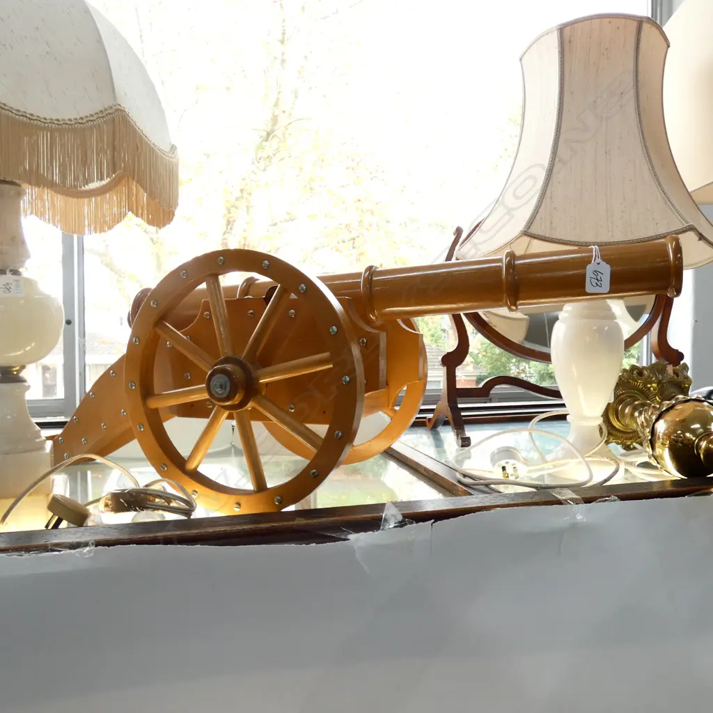 CARVED & TURNED WOODEN CANNON L.955mm Image 1++