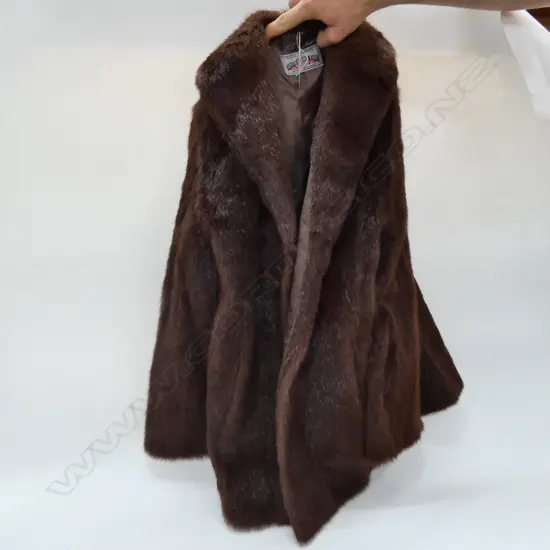 FUR COAT