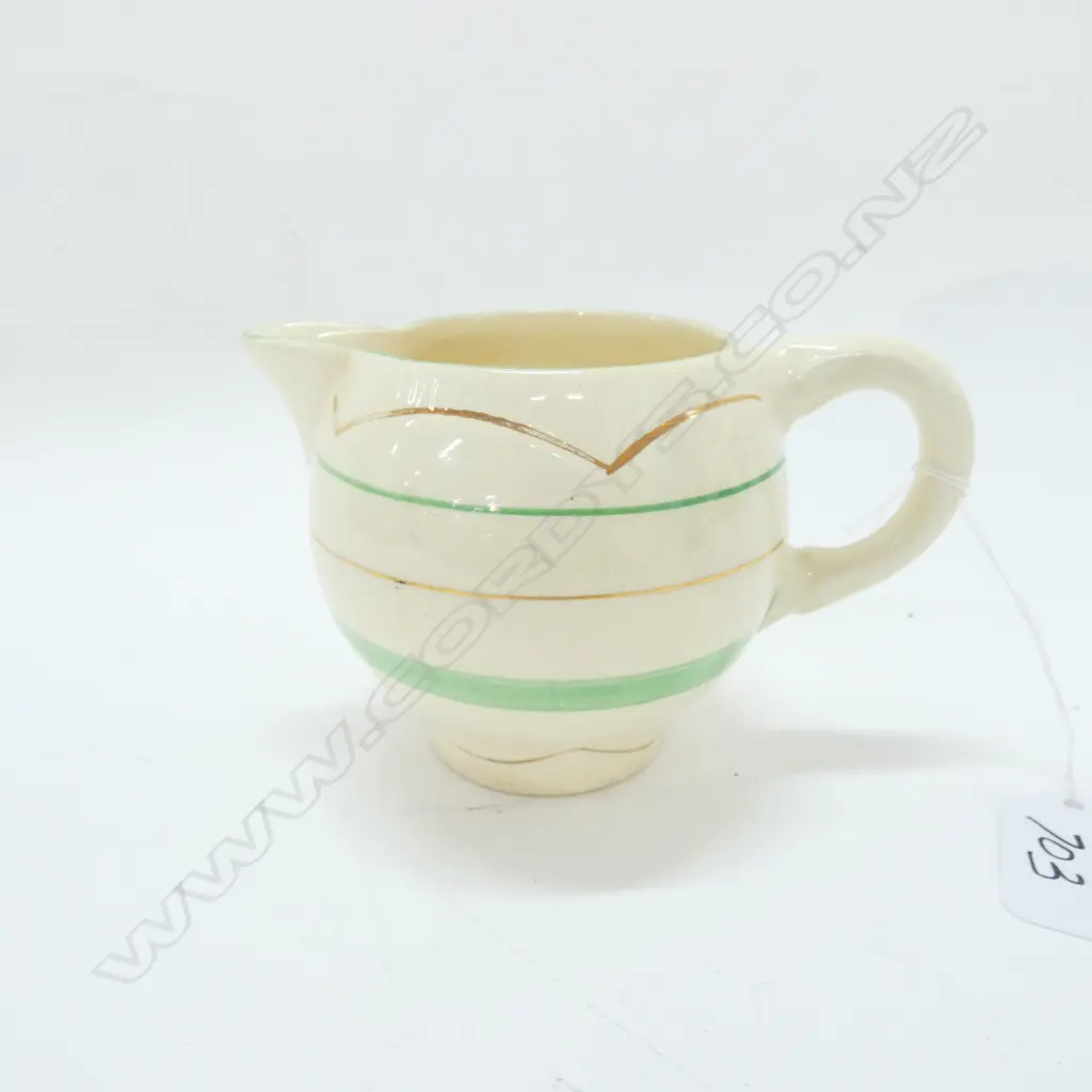 CLARICE CLIFF MILK JUG, H 85MM Image 1++