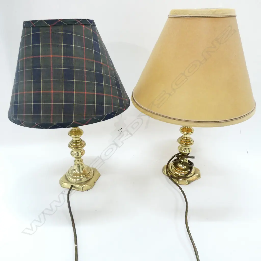 PR BRONZE LAMPS; TARTAN & VALLUM SHADES H. 440MM Image 1++