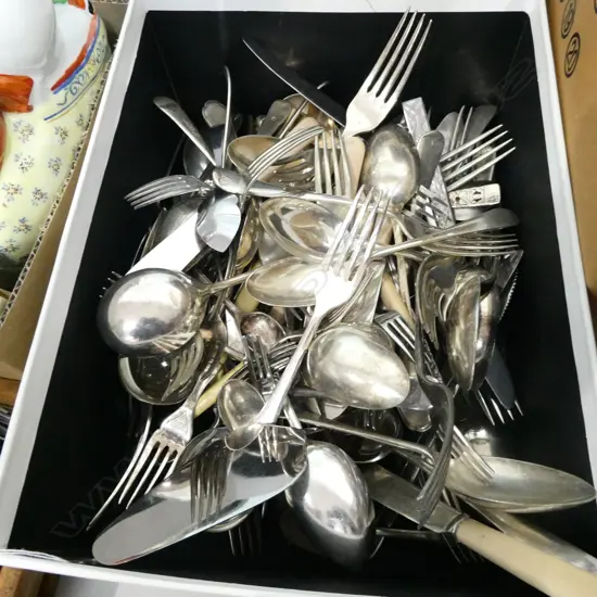 LOT ASST CUTLERY