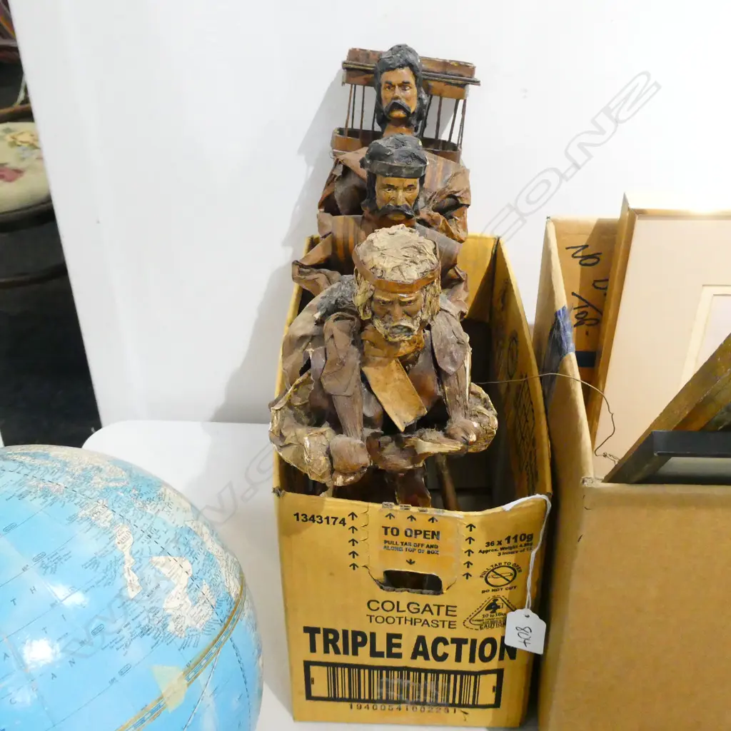 BOX LOT BIBLICAL CORN FIGURES Image 1++