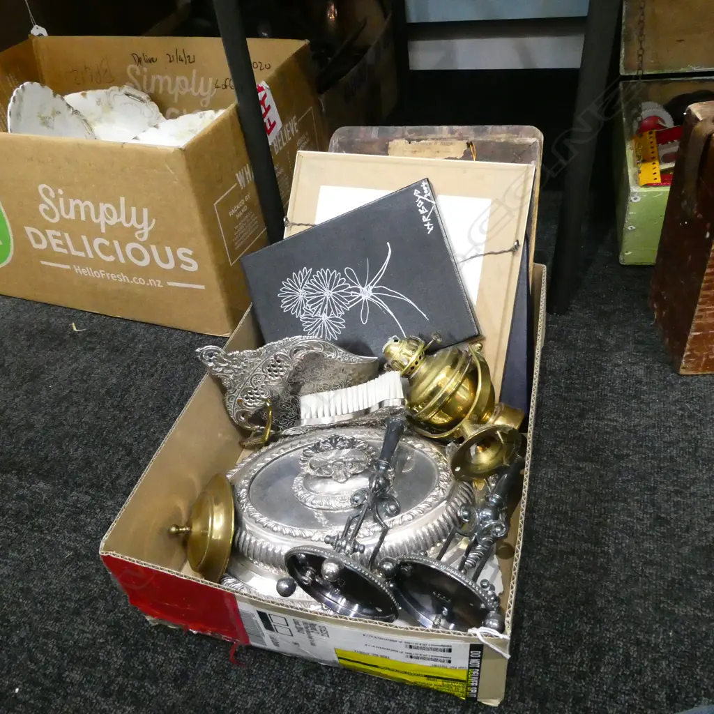 BOX LOT EPNS INCL CHAFING DISH, ART ETC Image 1++