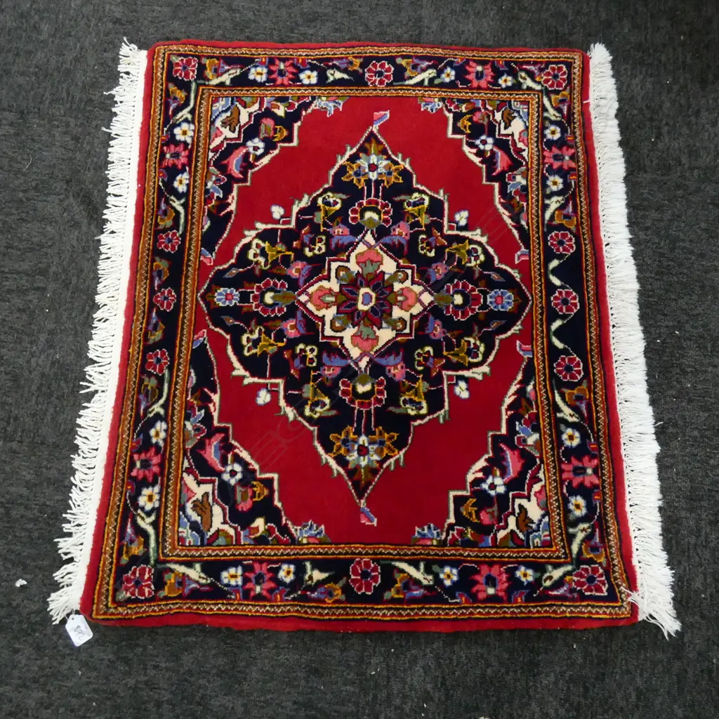 #236G PERSIAN KASHAN FINELY HAND KNOTTED WOOL PILE RUG 880 X 670MM Image 1++