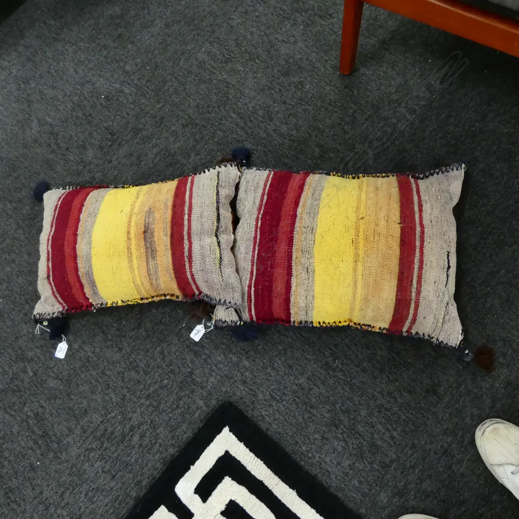 PR TRIBAL PERSIAN KELIM COVERED CUSHIONS GEOMETRIC Image 1++