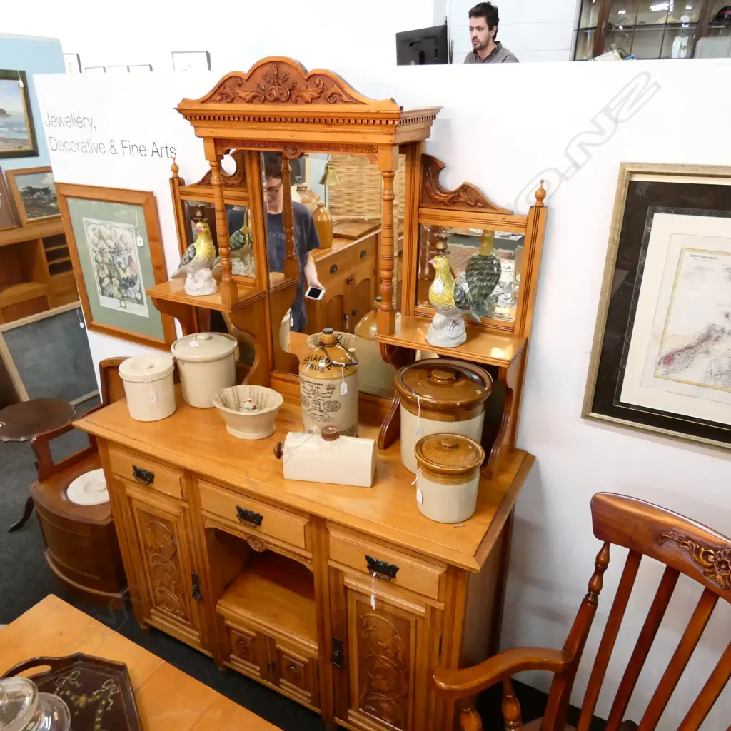 COLONIAL KAURI MIRROR BACK SIDEBOARD H. 2050MM Image 1++