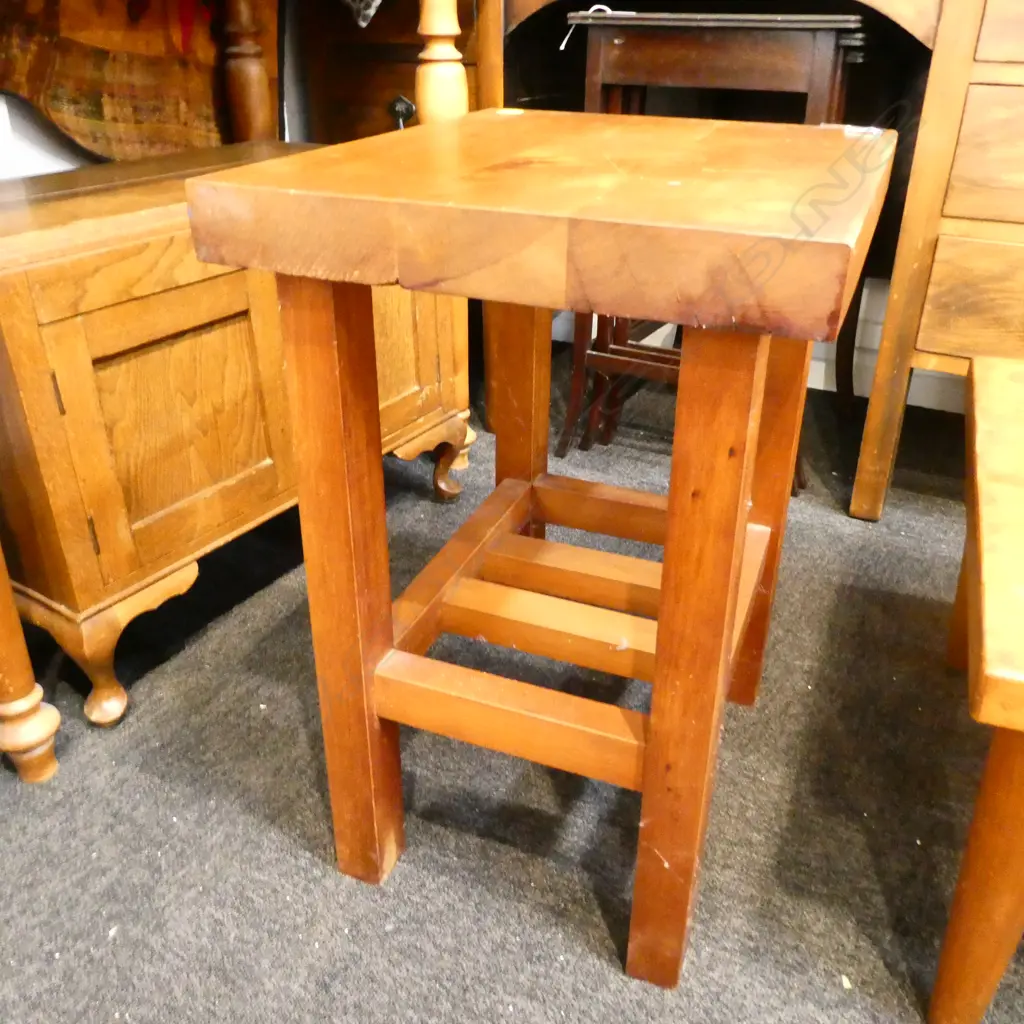SQUARE RIMU STOOL H. 570MM Image 1++