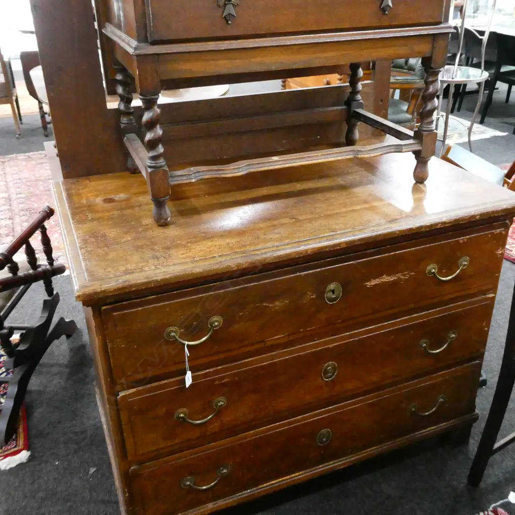 19THC PAINTED CHEST DRAWERS - PAINT FINISH 1110 X 645 X 845mm Image 1++