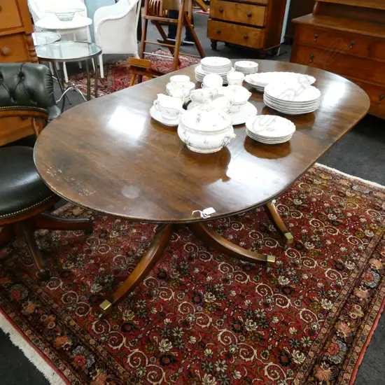 D END MAHOGANY REGENCY STYLE TABLE L.