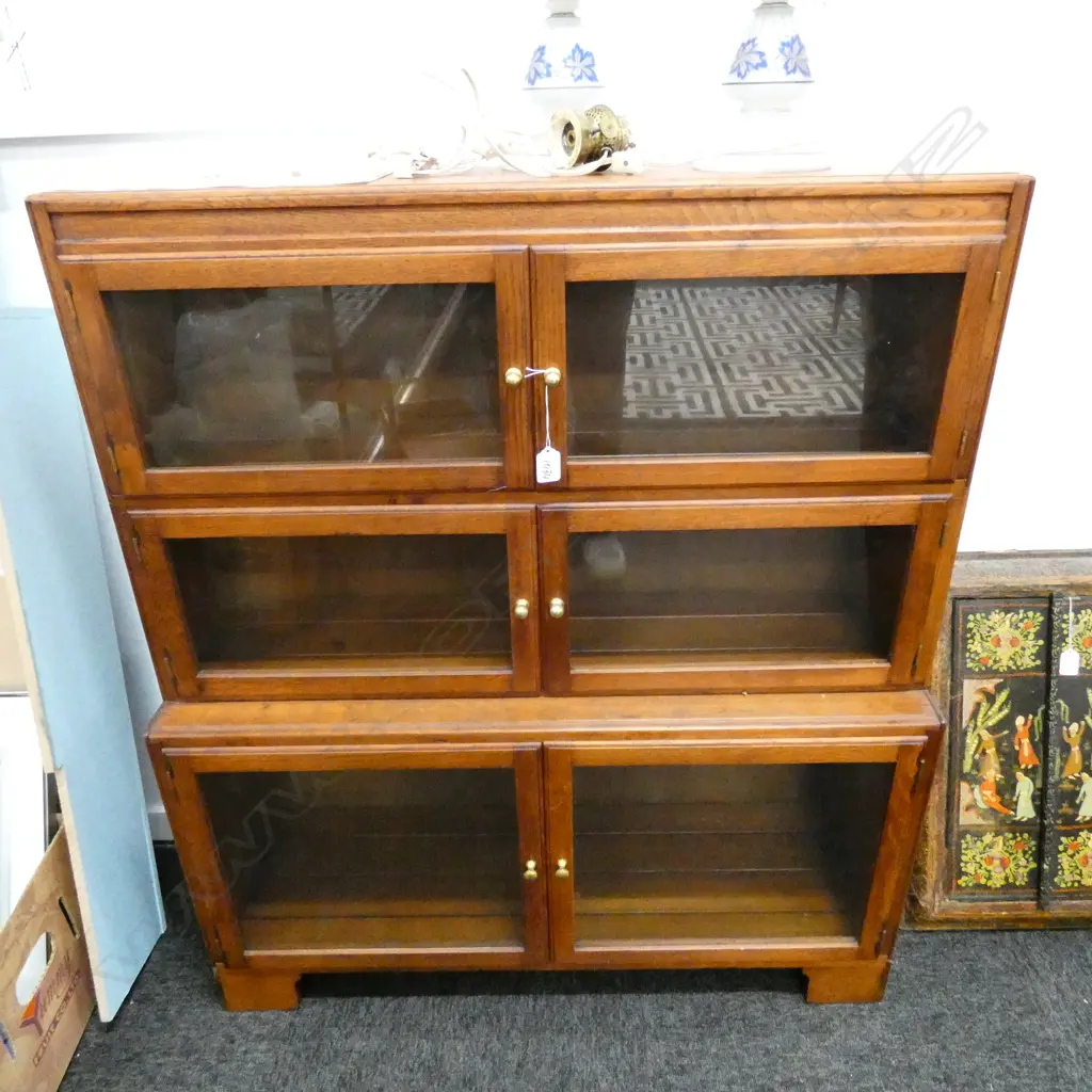 GLAZED BOOKCASE H. 1030MM Image 1++