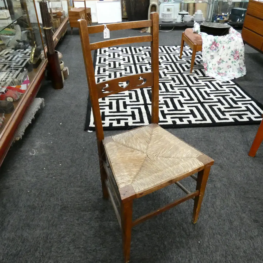 WOVEN RUSH CHAIR H. 920MM Image 1++