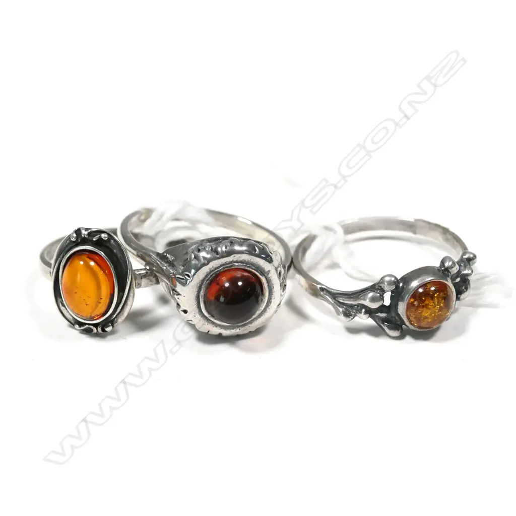 3 STG SILVER AMBER RINGS Image 1++
