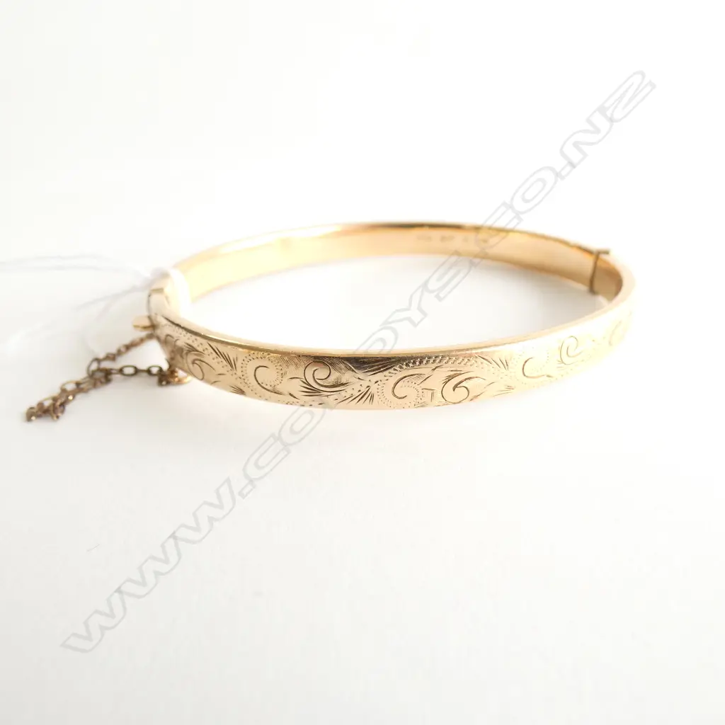 9CT GOLD OVER METAL CORE HINGED BANGLE Image 1++