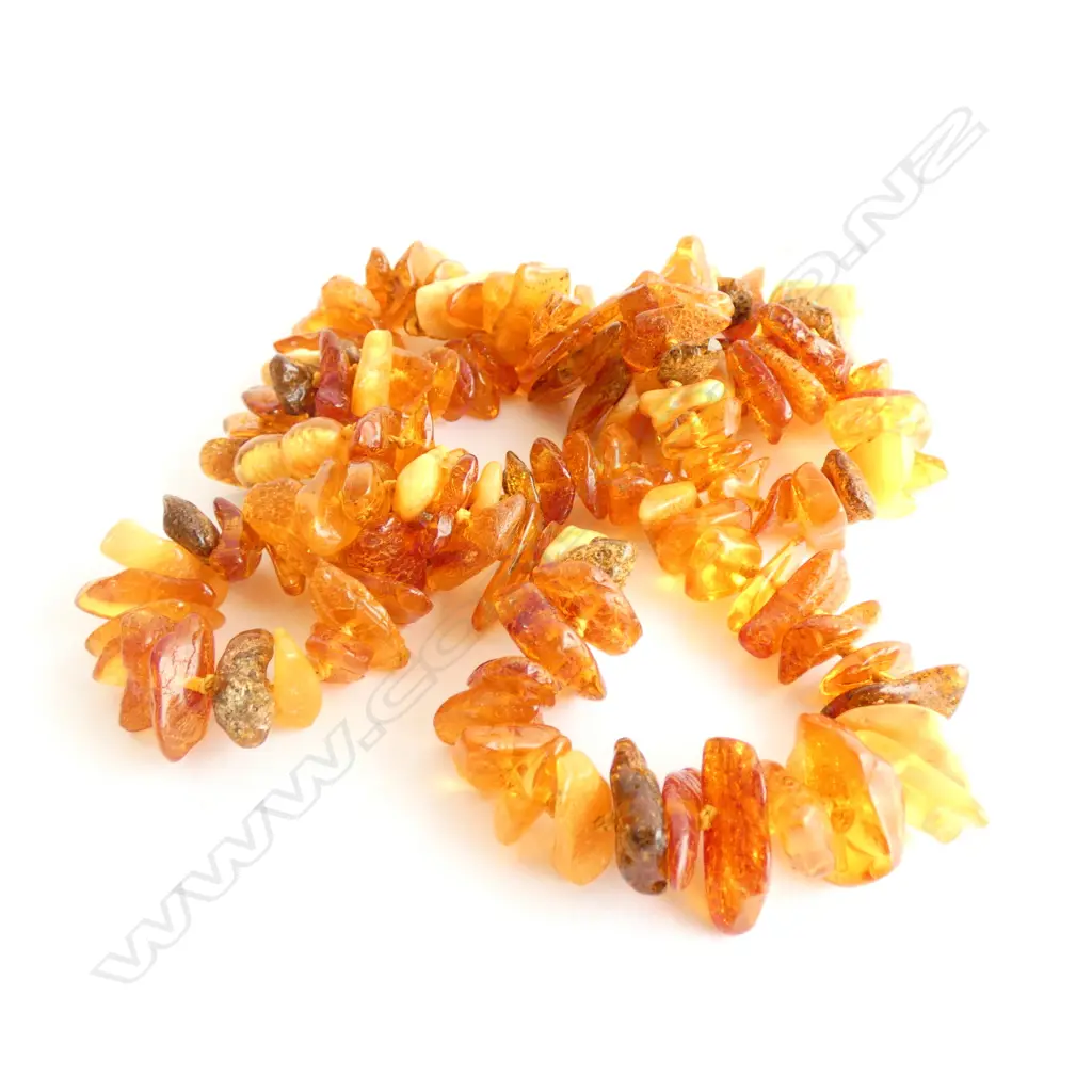 VINTAGE AMBER NECKLACE  Image 1++