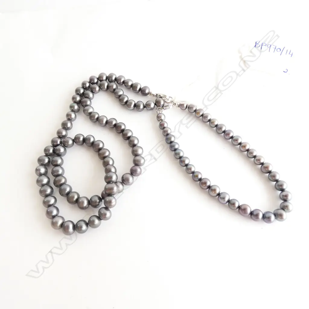 BLACK FRESH WATER PEARL NECKLACE & BRACELET Image 1++
