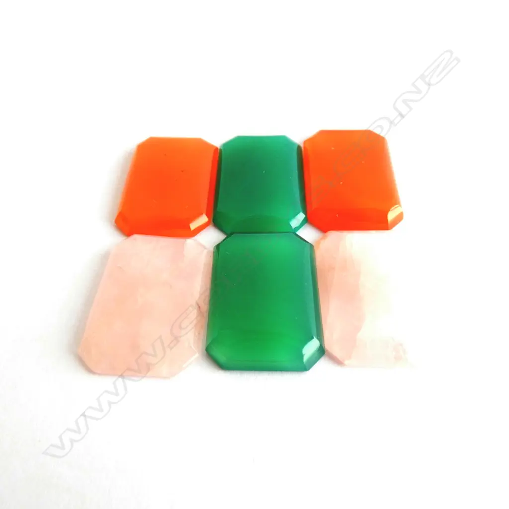 ASST. GEMSTONE DISCS  Image 1++