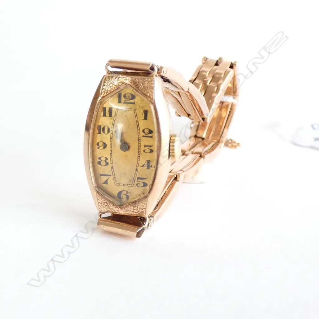 9CT ROSE GOLD WATCH (9.0gm including movement) AND STRAP (12.73gm) Image 1++