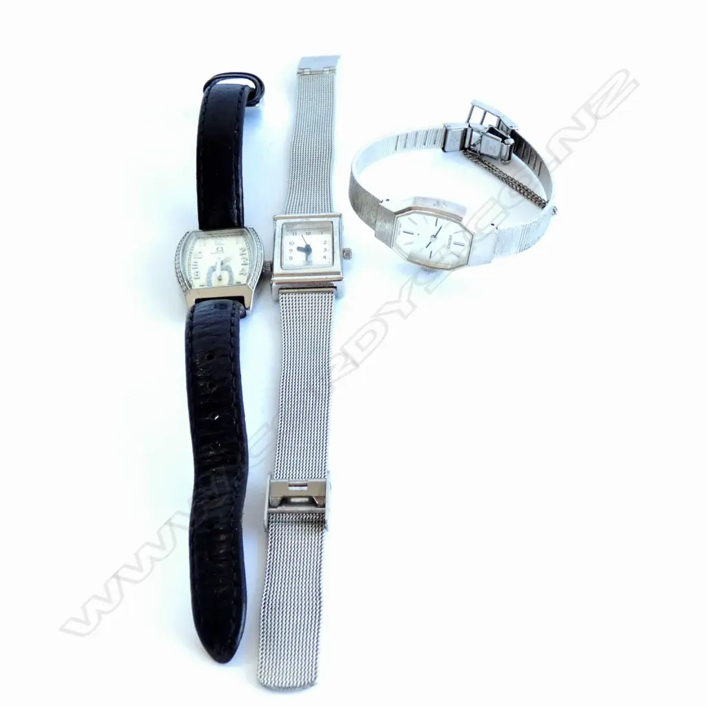 3 LADIES QUARTZ WATCHES. TITUS. SEIKO..as is Image 1++