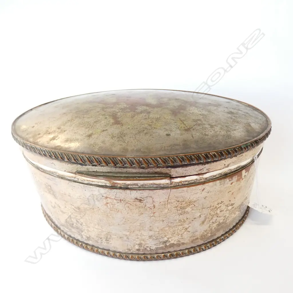 OLD SILVER PLATE BISCUIT CADDY L 220 MM Image 1++