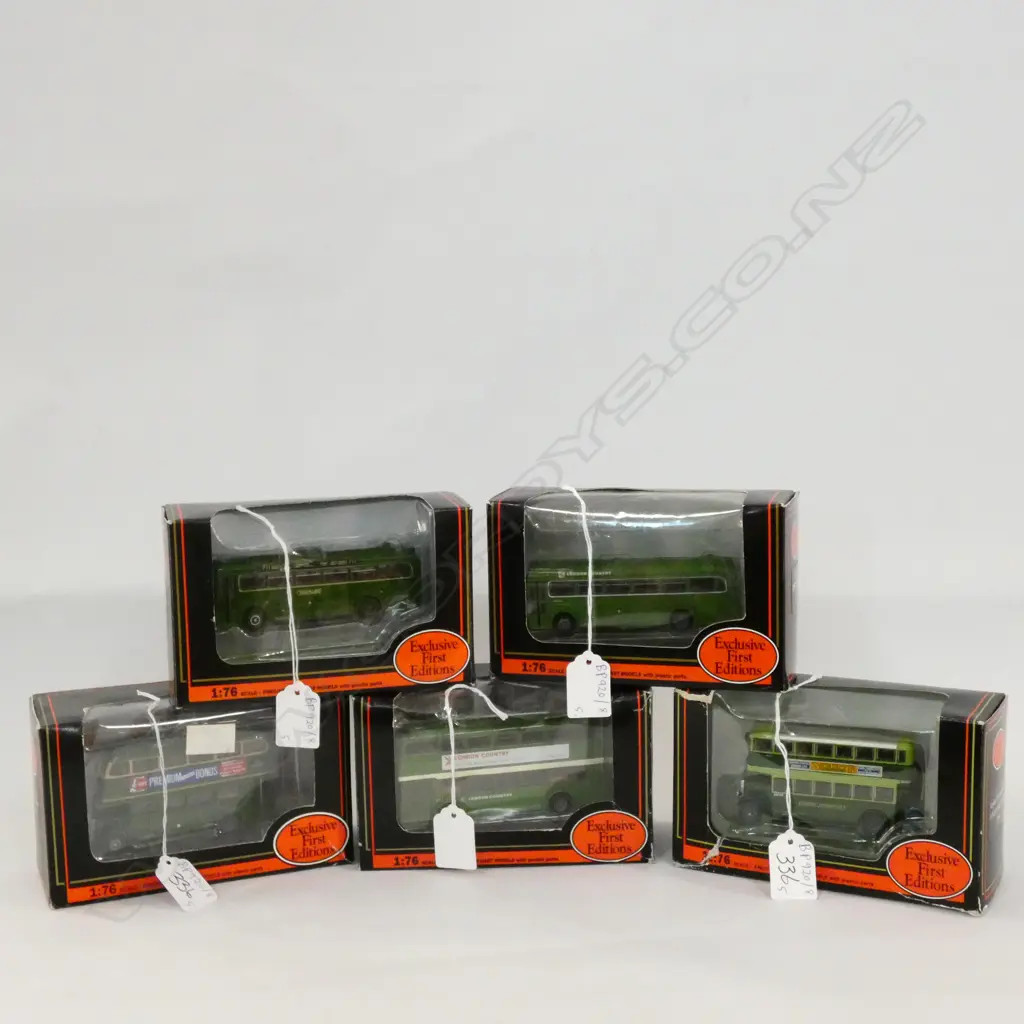 5 EXCLUSIVE FIRST EDITIONS GREEN BUSES Image 1++