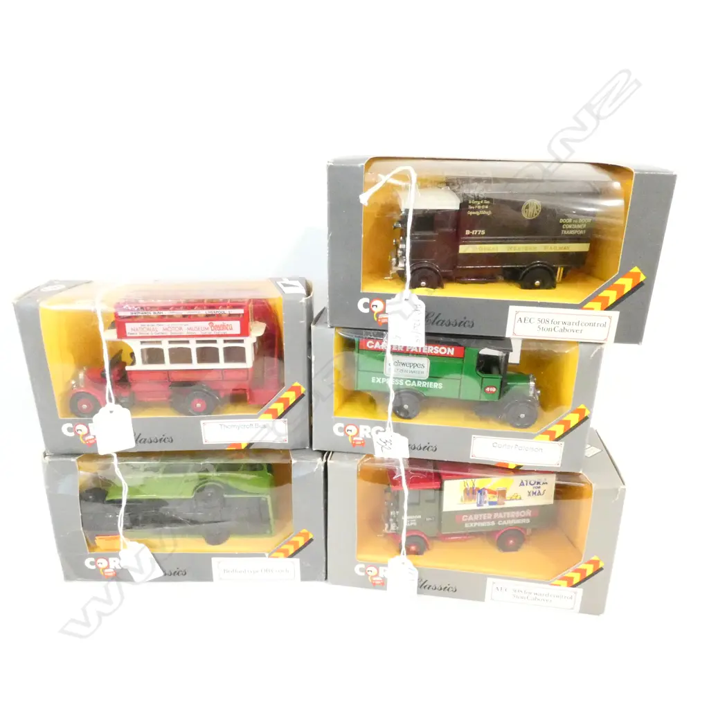 5 CORGI CLASSICS BOXED MODELS Image 1++
