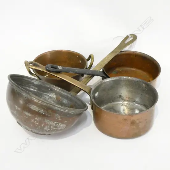 2 SMALL COPPER POTS, LADLE & SMALL DISH 