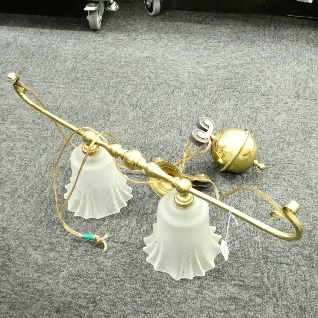 EARLY 20thC BRASS RISE & FALL LIGHT FITTING Image 1++