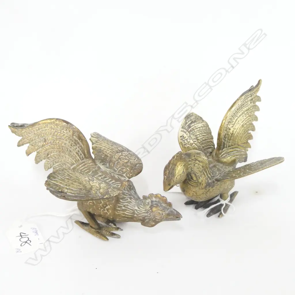 PR BRASS FIGHTING COCKS TABLE ORNAMENTS Image 1++
