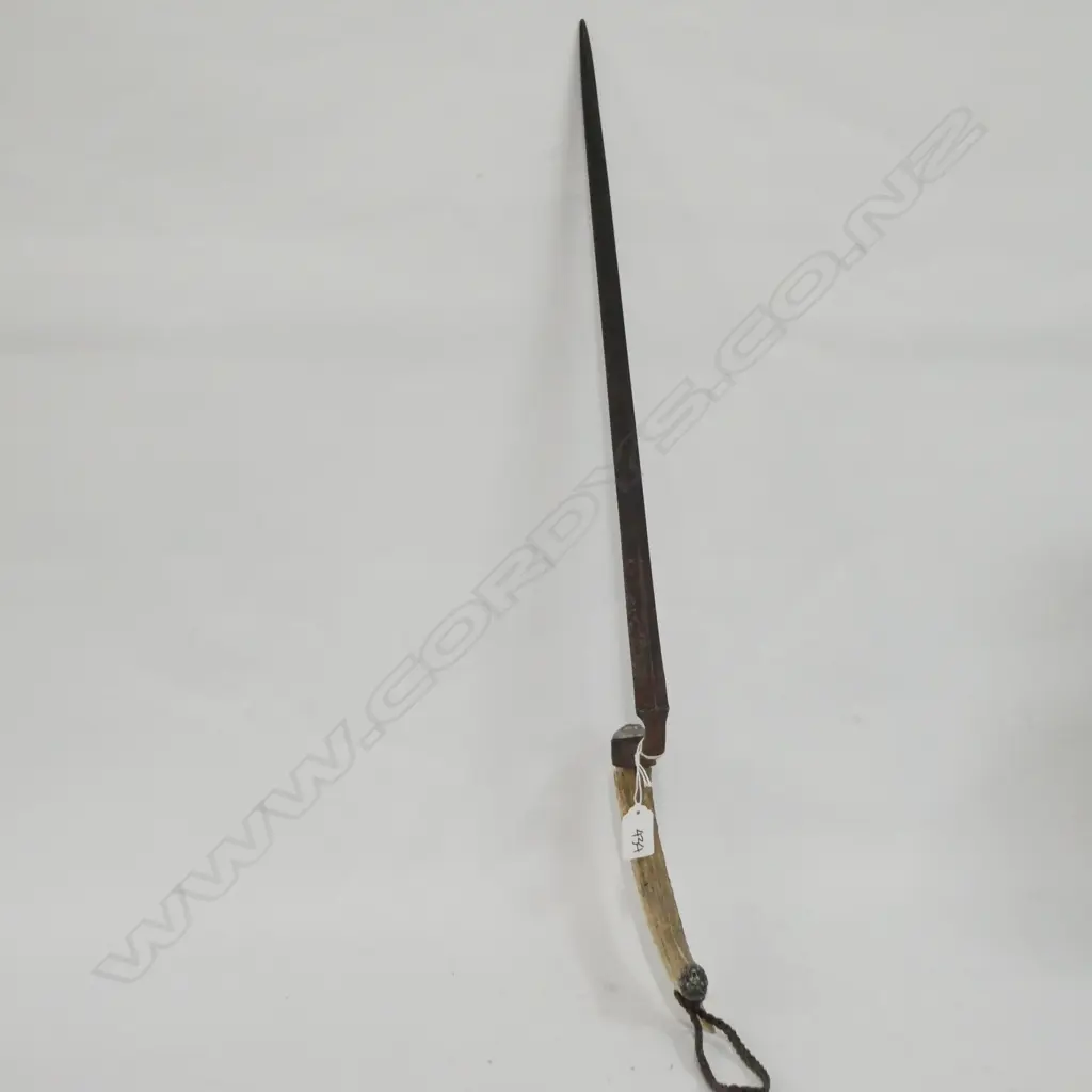 ANTLER HANDLE BAYONET L. 675MM Image 1++