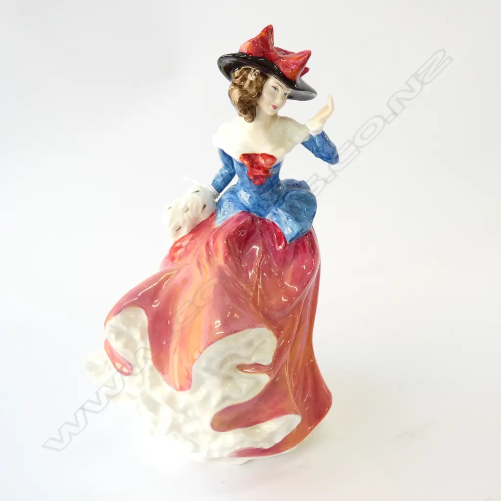 R/DOULTON FIGURE 'SANDRA' + BOX Image 1++