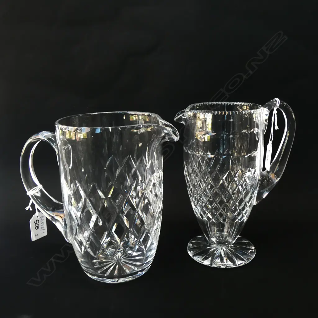 TWO CRYSTAL JUGS H. 195MM Image 1++